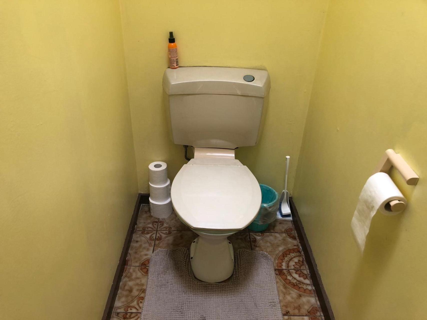 A Single Room Near The Railway Station Melbourne Exterior photo